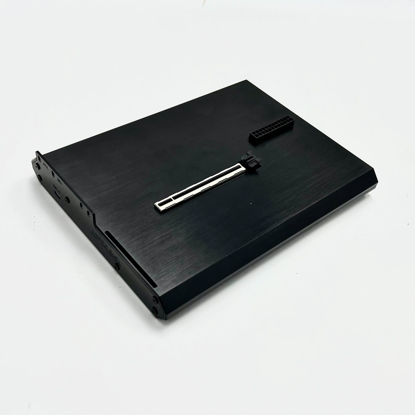 ADT Thunderbolt-5/4/3 External - Thunderbolt 4 External Gpu Enclosure recension och pris